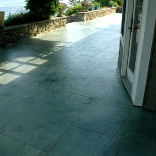 https://www.customconcretesolutionsct.com/wp-content/uploads/2019/04/New_London_South_LR-540x540.jpg